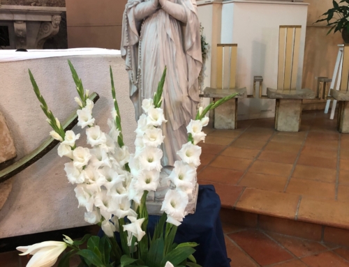 Une rentrée entourée de ND de Lourdes et de Saint Joseph
